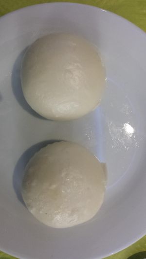 Vegan lotus brioche
3,50 euros at Vegebowl in Paris