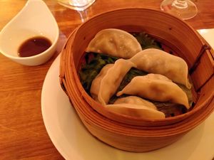 Chinese steamed dumplings at Vegebowl in Paris