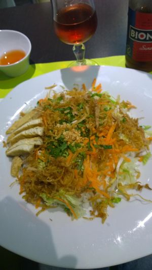 plat at Vegebowl in Paris