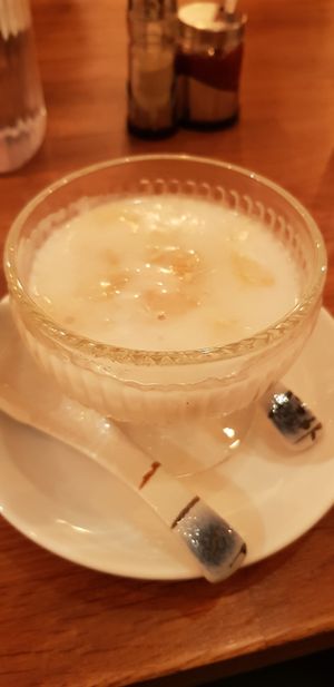 Banana and coco dessert at Vegebowl in Paris