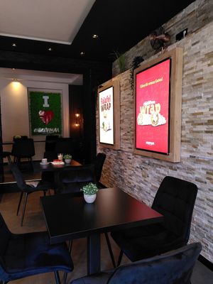 Inside of the restaurant at Cigköftem - Lindwurmstraße in Munich