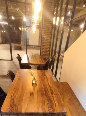 dining tables at be low - bowl bar in Buchholz In Der Nordheide