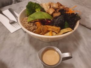 Poke at Quinoa in Las Condes