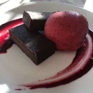 Brownie and sorbet at Quinoa in Las Condes