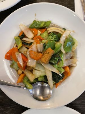 Vegan Sweet Basil Stir Fry with Tofu  at Eat Thai in Guelph