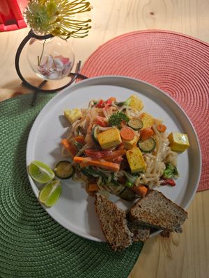 Pasta thai at Lewis's House in Puerto Viejo De Talamanca