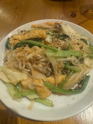 Vegan fried veggie noodles  at Viet Nam Ao BaBa in Hiroshima