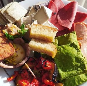 Tagliere veg at Appetitofu in Magenta