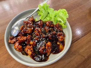 Spicy and sweet vegan chicken at The Daun in Bandar Seri Begawan