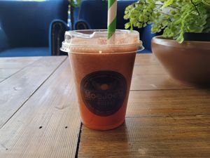 Strawberry kick at MoeJoe's Juicebar in Uppsala