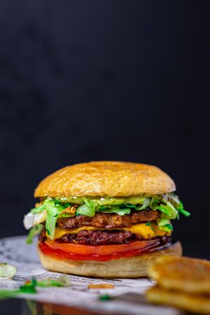 Smashed Rösti Burger at SIGGIS v/gan burger & co in Munich