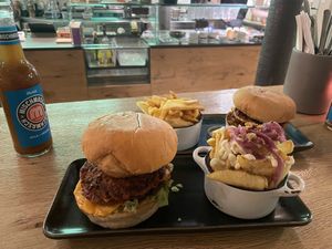 Triple Nasty Smash  at SIGGIS v/gan burger & co in Munich