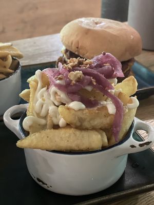 Trüffel Fries  at SIGGIS v/gan burger & co in Munich