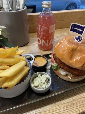   at SIGGIS v/gan burger & co in Munich