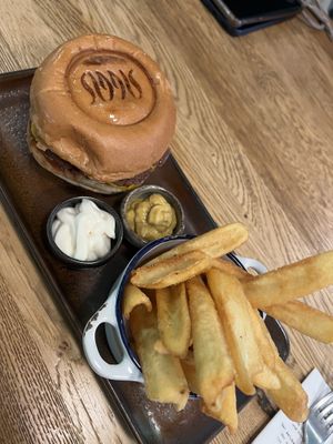   at SIGGIS v/gan burger & co in Munich