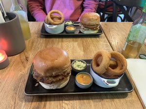   at SIGGIS v/gan burger & co in Munich