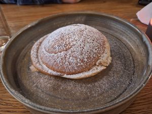 Eis-sandwich (snicker) at SIGGIS v/gan burger & co in Munich