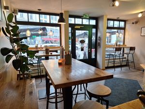 Restaurant at SIGGIS v/gan burger & co in Munich