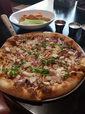 BBQ chick'n at Slice of Vegas Pizza in Las Vegas