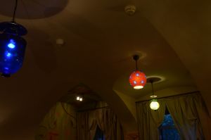 Lamps -- arty at Samadeva in St Petersburg