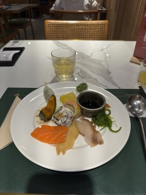 Sushi, Vegan Fish Variants, Dumpling, Wakame  at Green Eats in Hangzhou