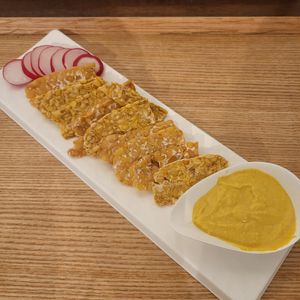 Cheese Dip with Organic Tempeh at Yu Dei 余地 in Kowloon