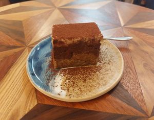 (Raw Vegan) Classic Tinamisu Three Layers (Chocolate, Coffee & Vanilla) 😋 at Yu Dei 余地 in Kowloon