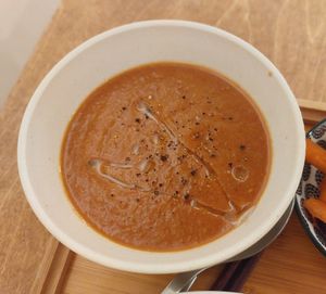 Sweet Pepper and Tomato Soup 椒甜蕃茄濃湯 at Yu Dei 余地 in Kowloon