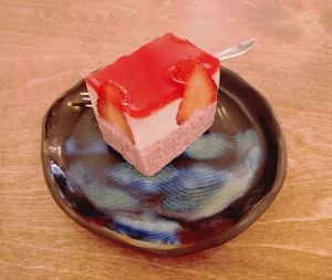 (Raw Vegan) Strawberry Short Cake at Yu Dei 余地 in Kowloon