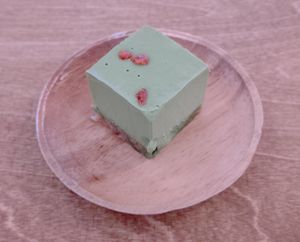 Raw Vegan Matcha Cake 生素抹茶蛋糕 at Yu Dei 余地 in Kowloon