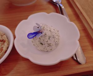  at Yu Dei 余地 in Kowloon