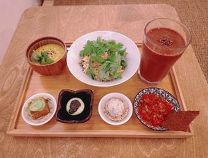 "Around the world" Raw Set by Chef Tina Barrat at Yu Dei 余地 in Kowloon