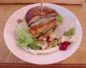 Raw Vegan Burger
 at Yu Dei 余地 in Kowloon