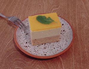 Raw Kumquat Cake 生素柑橘蛋糕 at Yu Dei 余地 in Kowloon