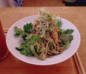Pad Thai Salad at Yu Dei 余地 in Kowloon