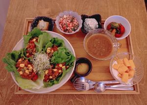 "Fusion & Confusion" Raw Set by Chef Tina Barrat at Yu Dei 余地 in Kowloon