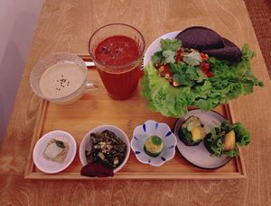 "Mexica Fusion & Inspiration" Raw Set by Chef Tina Barrat at Yu Dei 余地 in Kowloon