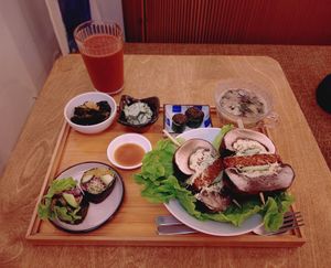 "By the Sea" Raw Set by Chef Tina Barrat at Yu Dei 余地 in Kowloon