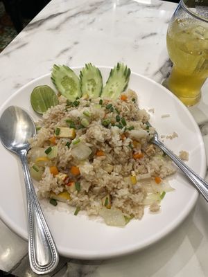 Vegetarian fried rice no egg (Passionfruit juice on the side)  at All Meals Sawasdee in Bangkok