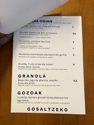   at KUIA kafea in Hernani