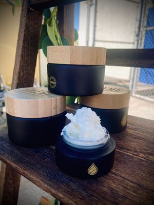 Handmade Hyperpigmentation facial cream, Customized for customer. Rich in vitamins A,D,E, F & antioxidants! at Dayme Cosmetics - Mobile Cart in Woodland Hills