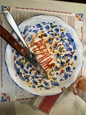 Lovely custom plates that reveal the restaurant’s name as you eat   at Pizzium - Via Arco in Milan