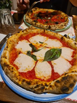  at Pizzium - Via Arco in Milan