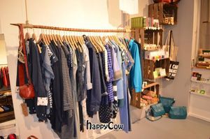 DearGoods Berlin Schivelbeiner Strasse 35 **
Fashion for Man and Woman, all vegan + fair + organic at DearGoods in Berlin