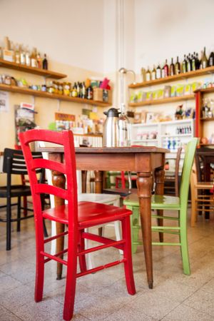 Cibo is a perfect place for a tea and cake break in the middle of the day at Cibó Vegan Food in Milan