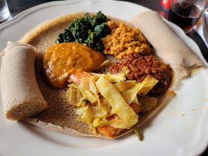 Ethiopian mix  at Fröjas Sal in Uppsala