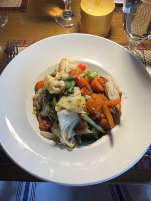 Vegan kee mao. Small portions for vegan items  at Bangkok Station in Atlanta
