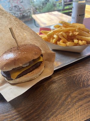   at VEG'D - Vegan Burgers - NK in Berlin