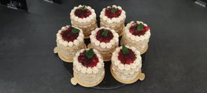 Vegane Kremtörtchen at Franzi's Café und Konditorei in Dasing