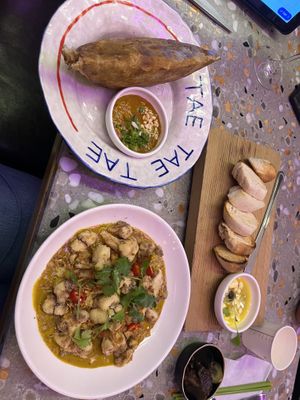 Vegan Cauliflower Curry and Bread   at Tae Tae Tae (태태태) in Busan